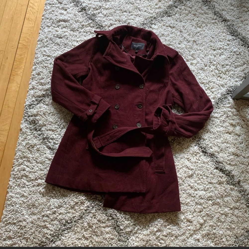 Banana Republic L belted winter coat Wine color! Great condition!